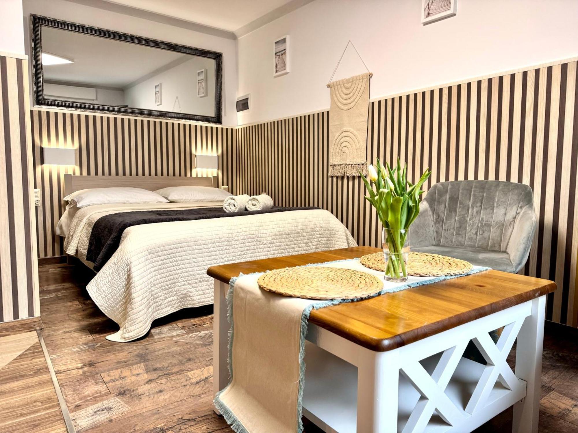 Apartamenty Marea Rentals Beniowskiego 우스트카 외부 사진