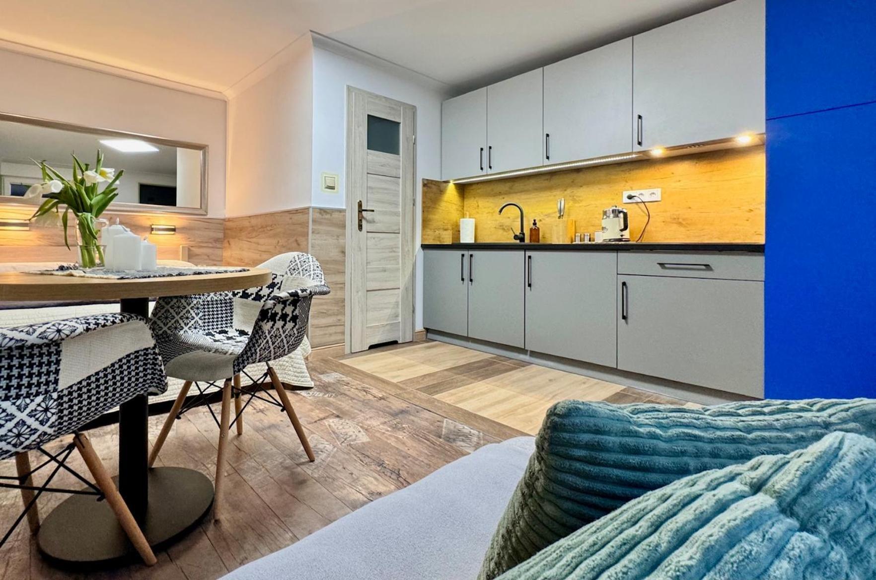 Apartamenty Marea Rentals Beniowskiego 우스트카 외부 사진