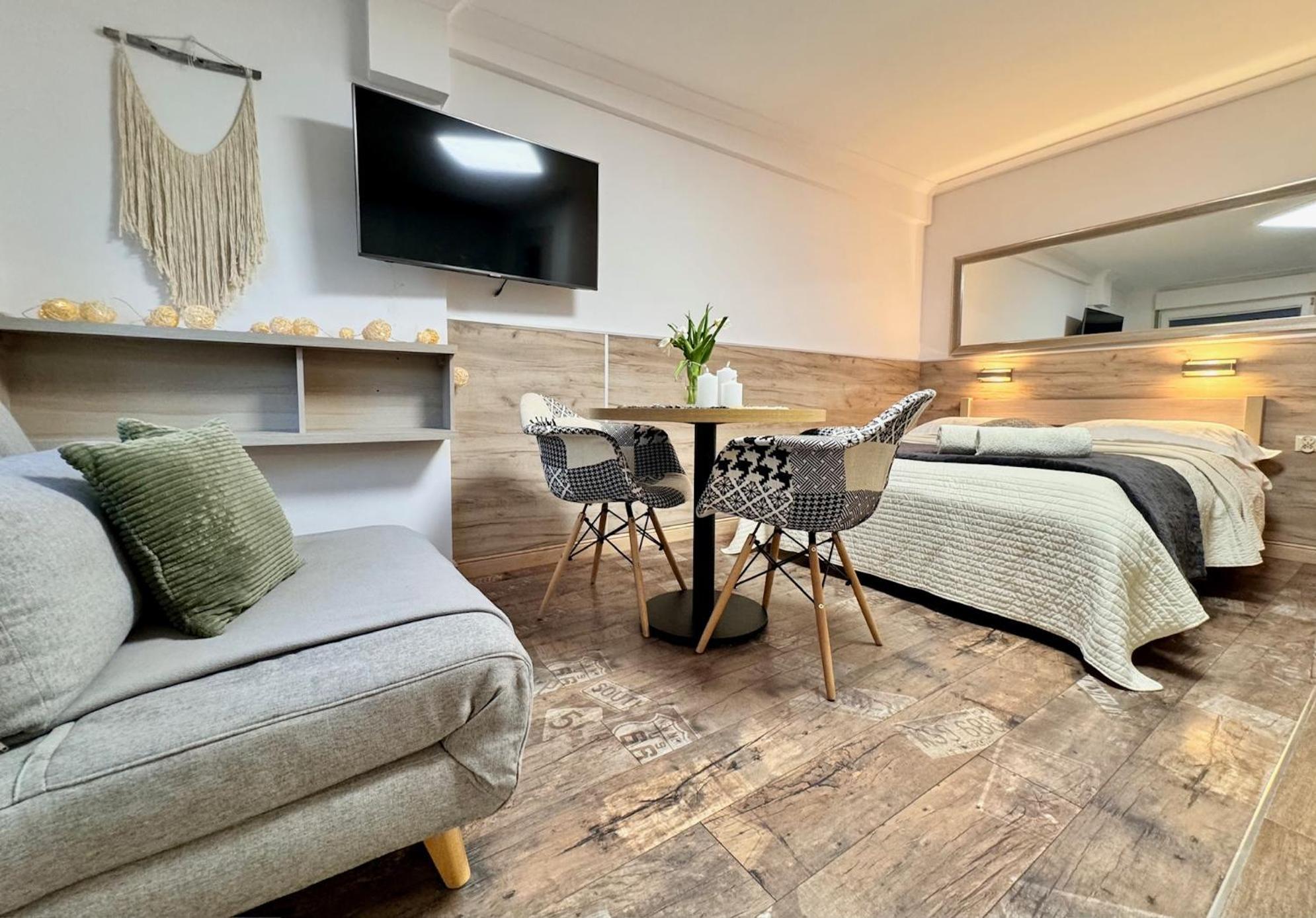 Apartamenty Marea Rentals Beniowskiego 우스트카 외부 사진