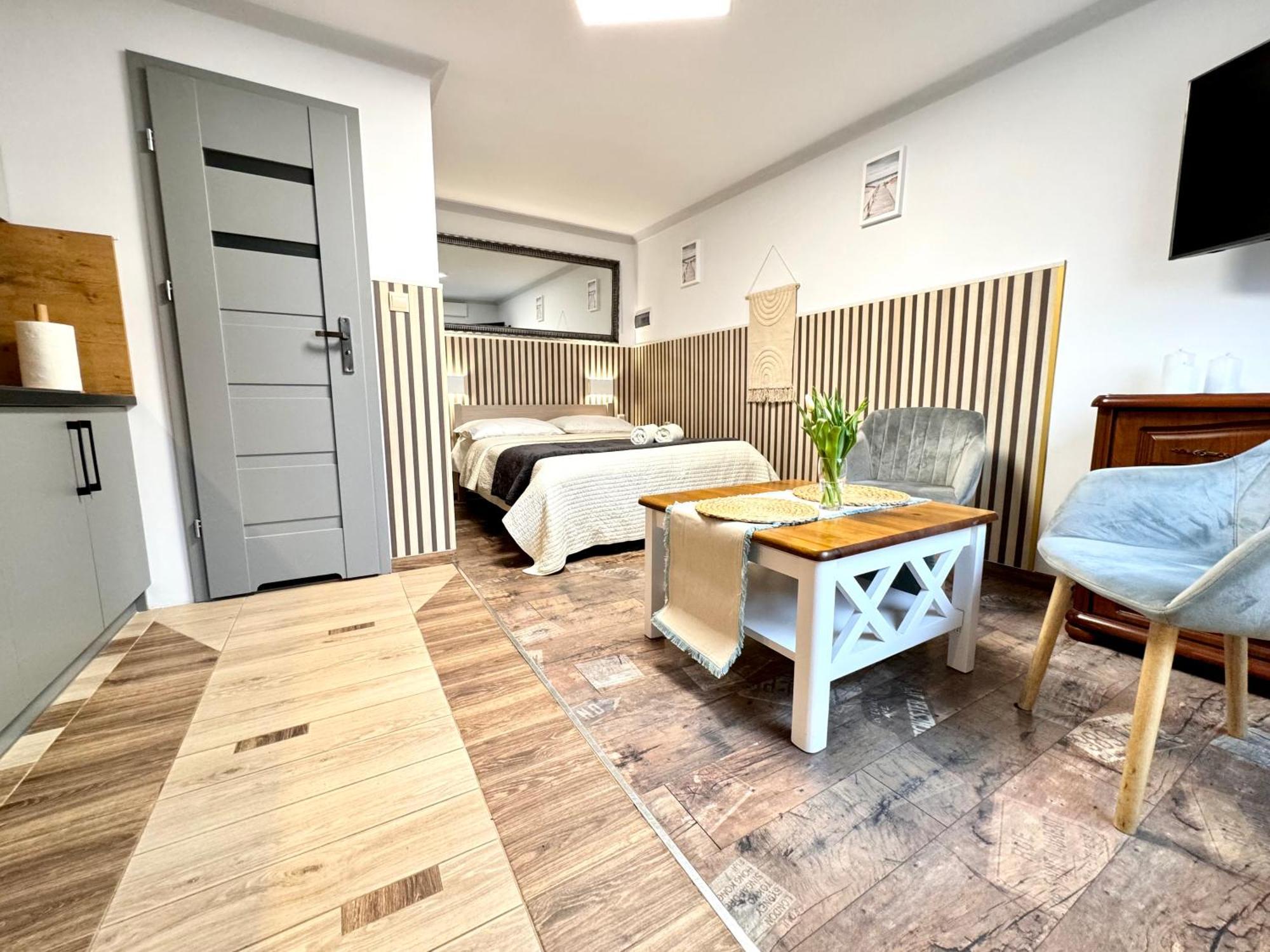 Apartamenty Marea Rentals Beniowskiego 우스트카 외부 사진