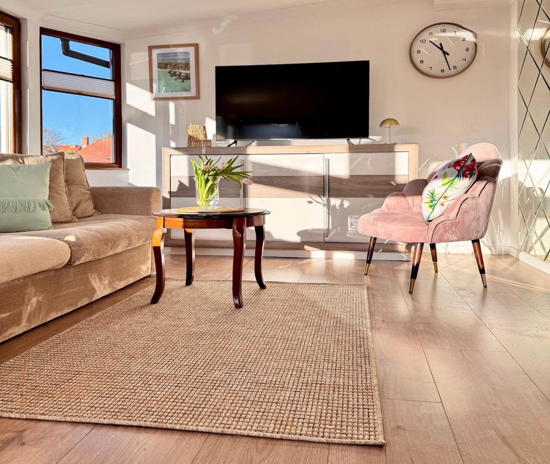 Apartamenty Marea Rentals Beniowskiego 우스트카 외부 사진